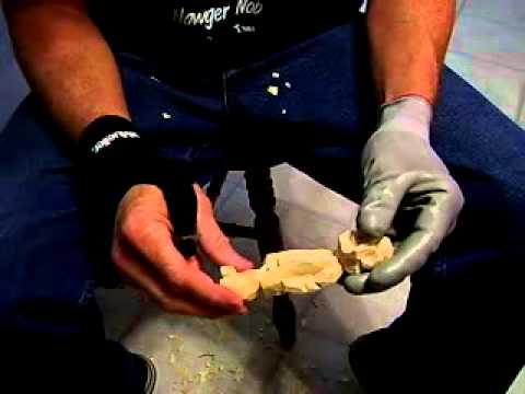 Carving a Figure Part 9