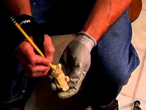Carving a Mini Hobo Part 2